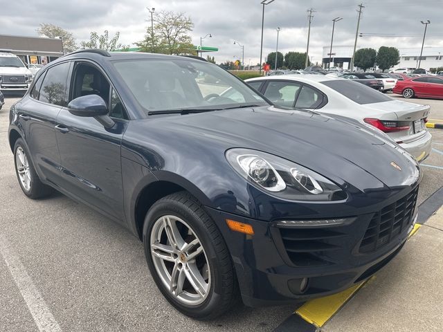 2018 Porsche Macan Base