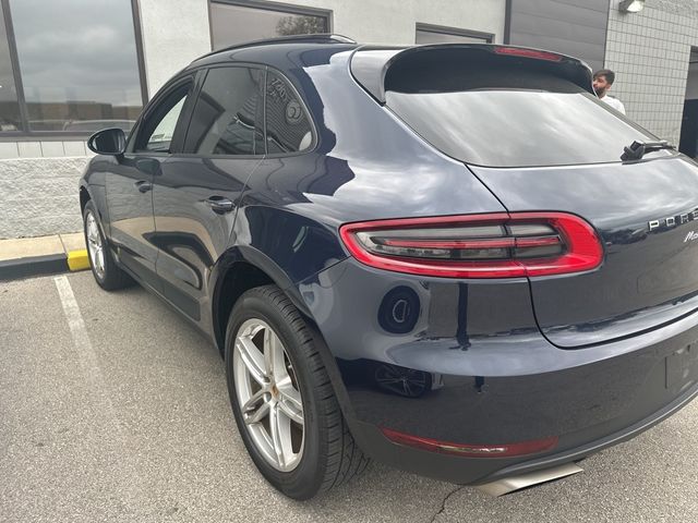 2018 Porsche Macan Base