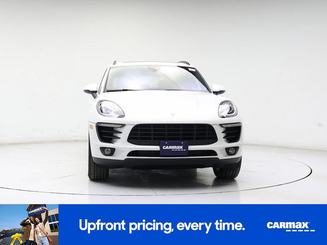 2018 Porsche Macan 
