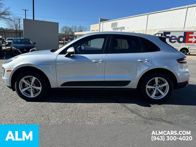 2018 Porsche Macan Base