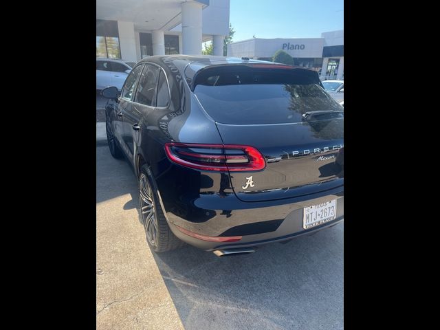 2018 Porsche Macan Base