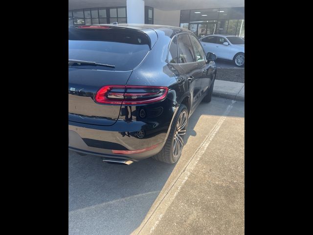 2018 Porsche Macan Base