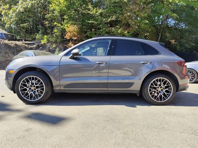 2018 Porsche Macan 