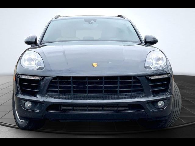 2018 Porsche Macan Base