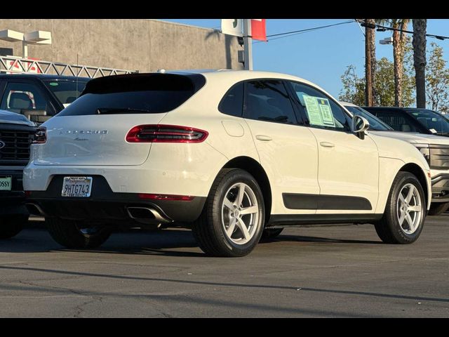 2018 Porsche Macan 