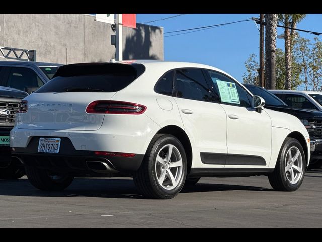 2018 Porsche Macan 