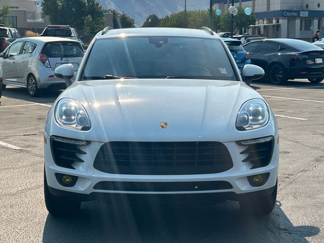 2018 Porsche Macan Base
