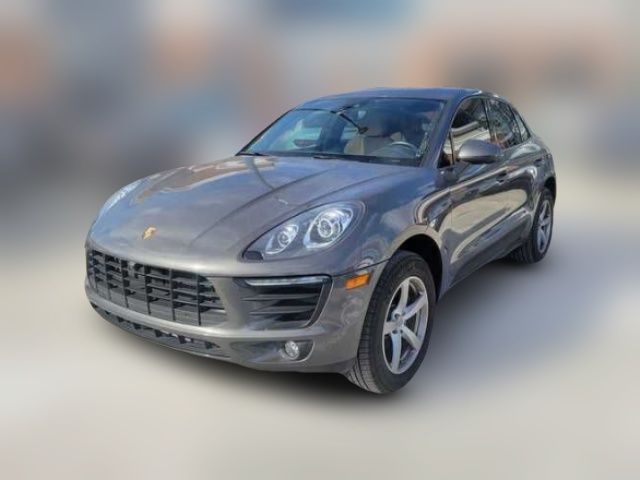 2018 Porsche Macan 