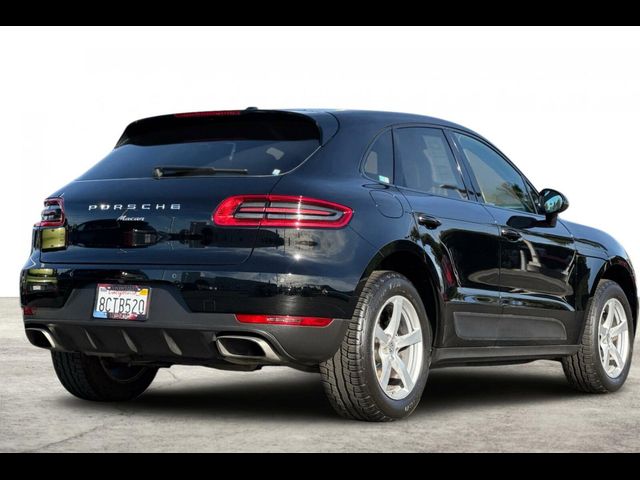 2018 Porsche Macan 