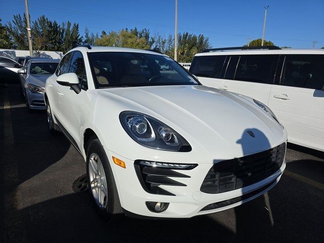 2018 Porsche Macan 