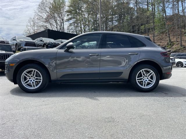 2018 Porsche Macan 