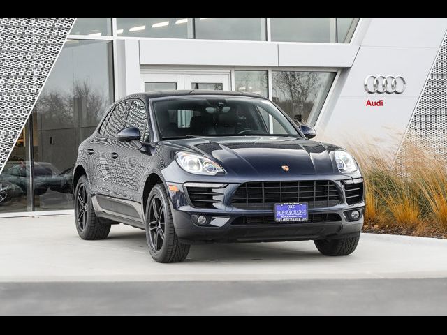 2018 Porsche Macan Base