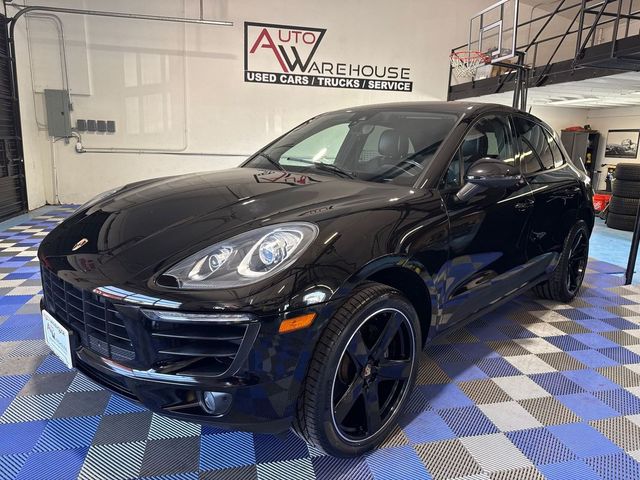 2018 Porsche Macan 