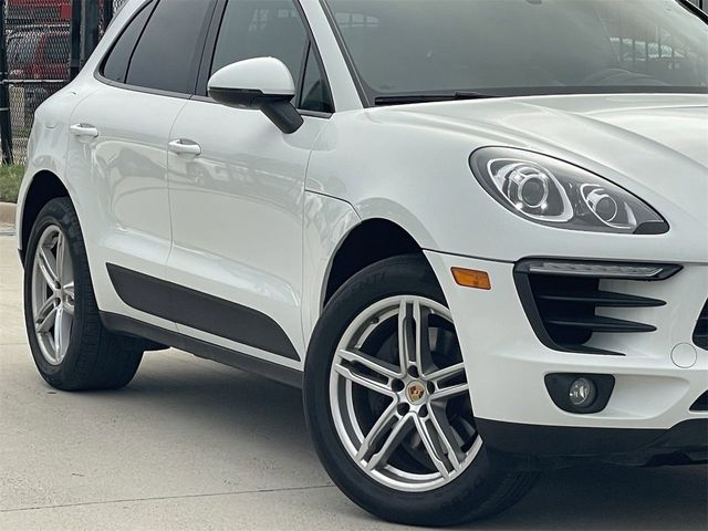 2018 Porsche Macan 