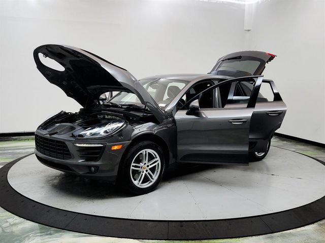 2018 Porsche Macan Base