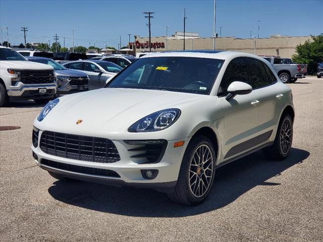 2018 Porsche Macan Base