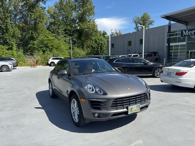 2018 Porsche Macan Base