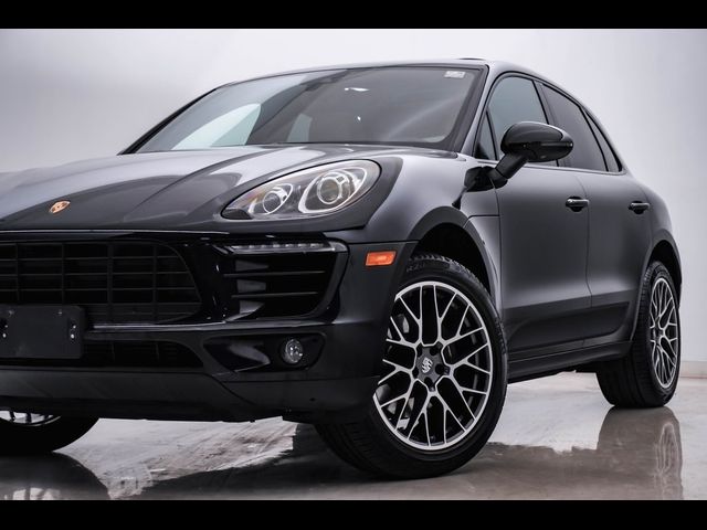 2018 Porsche Macan 