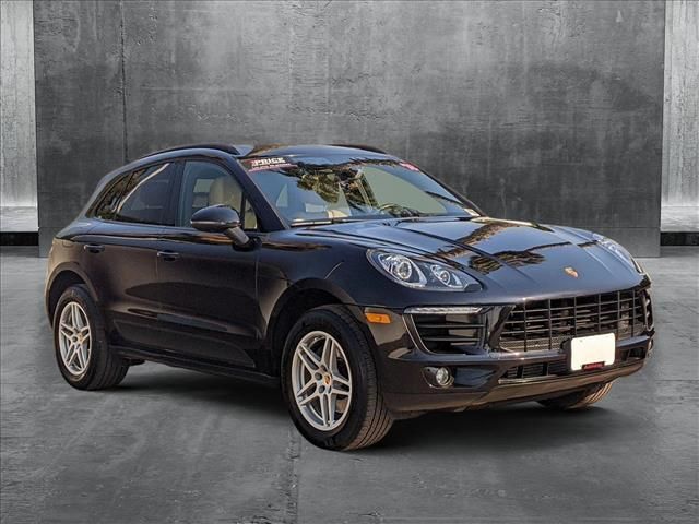 2018 Porsche Macan Base