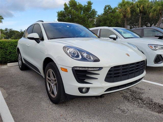 2018 Porsche Macan Base