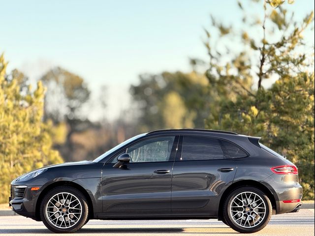 2018 Porsche Macan Sport Edition