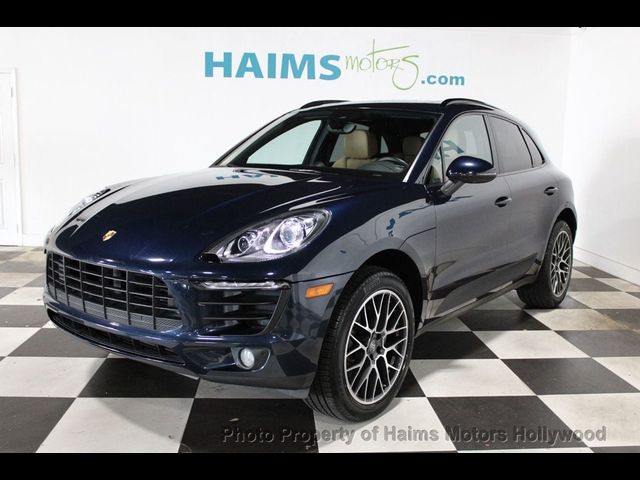 2018 Porsche Macan Base