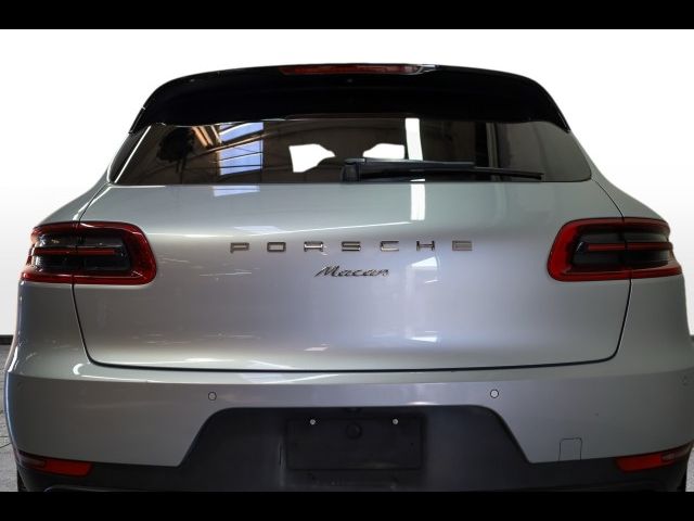 2018 Porsche Macan Base