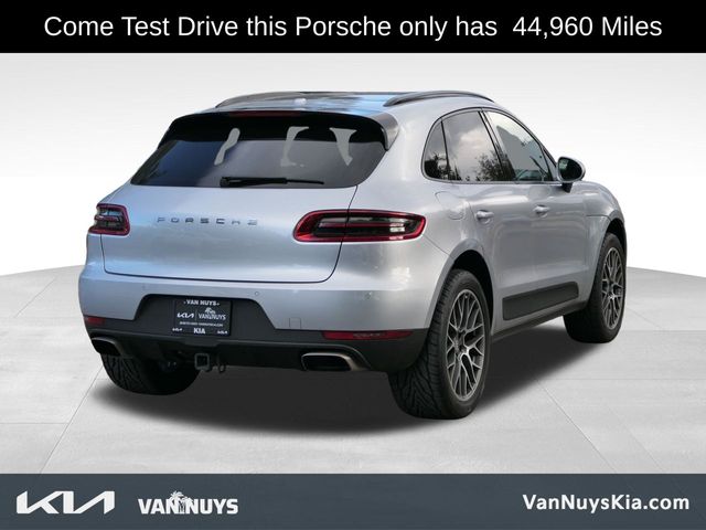 2018 Porsche Macan Base