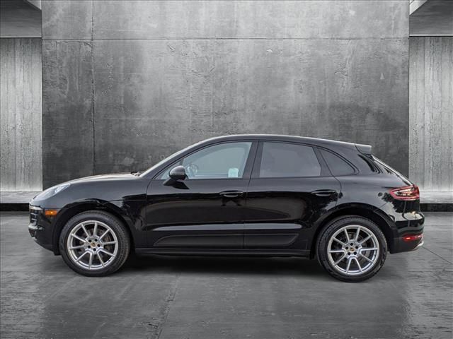 2018 Porsche Macan Base