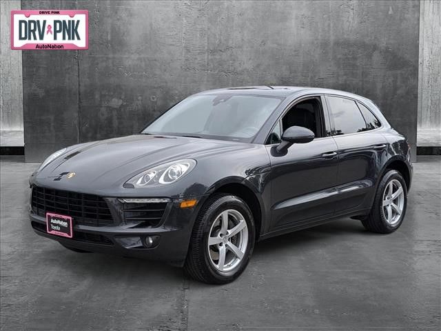 2018 Porsche Macan Base