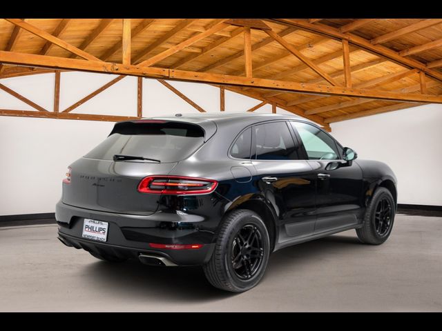 2018 Porsche Macan Base