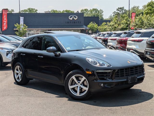 2018 Porsche Macan Base