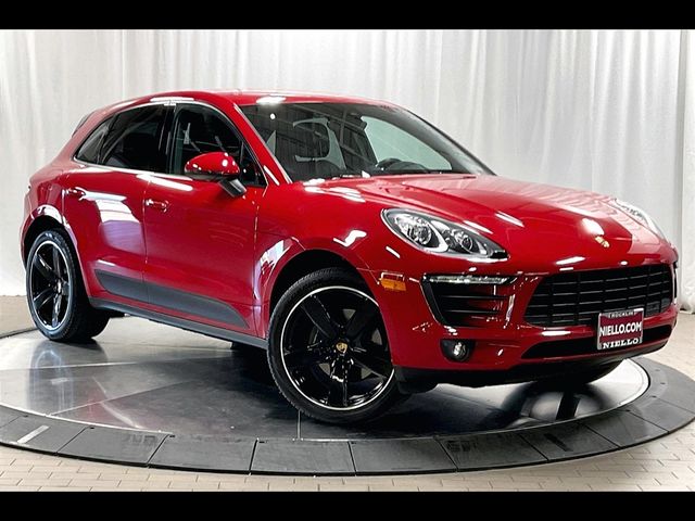 2018 Porsche Macan 