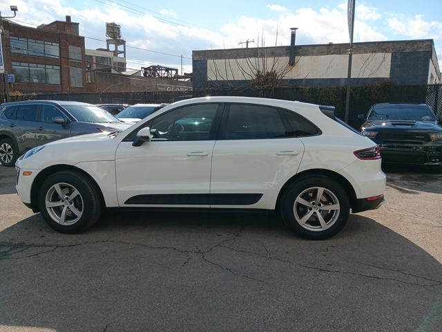 2018 Porsche Macan 