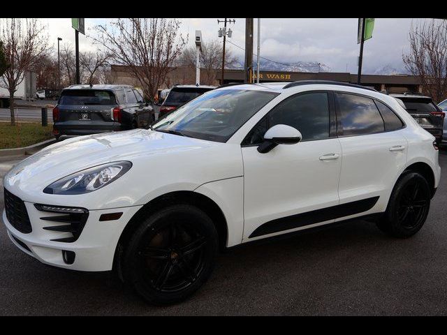 2018 Porsche Macan Base