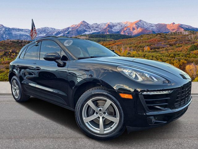 2018 Porsche Macan 