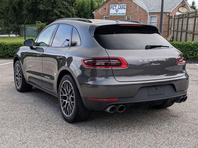 2018 Porsche Macan 