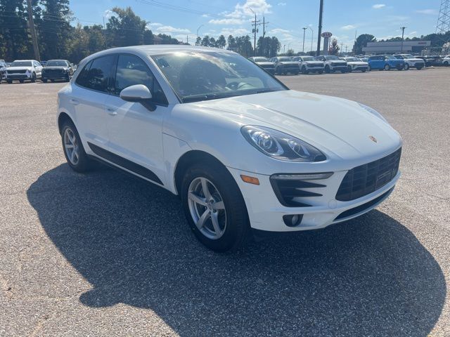 2018 Porsche Macan Base