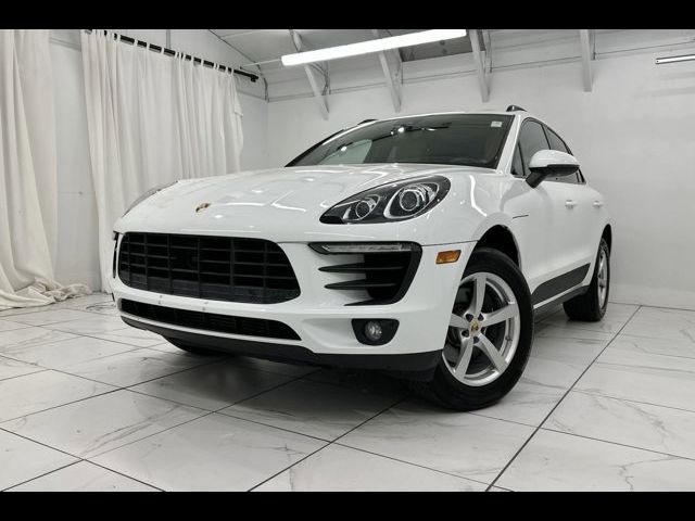 2018 Porsche Macan 