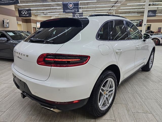 2018 Porsche Macan Base