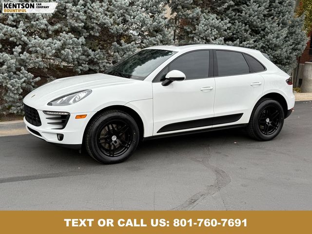2018 Porsche Macan 