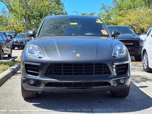 2018 Porsche Macan Base