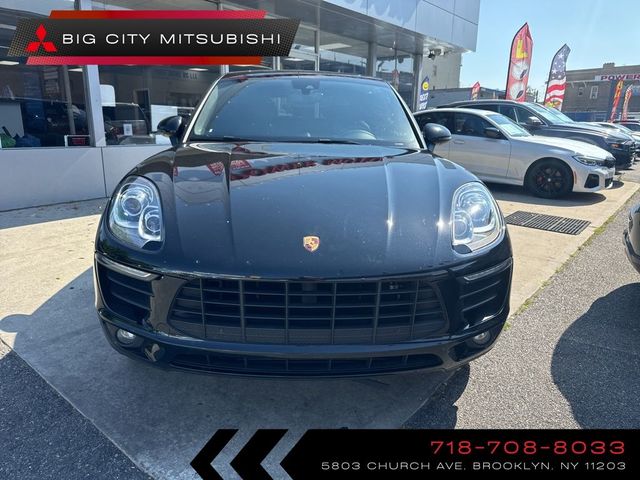 2018 Porsche Macan Base