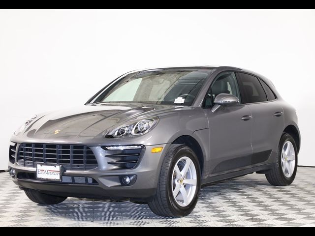 2018 Porsche Macan Base