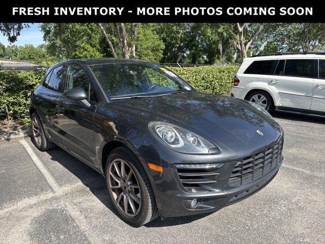 2018 Porsche Macan Base