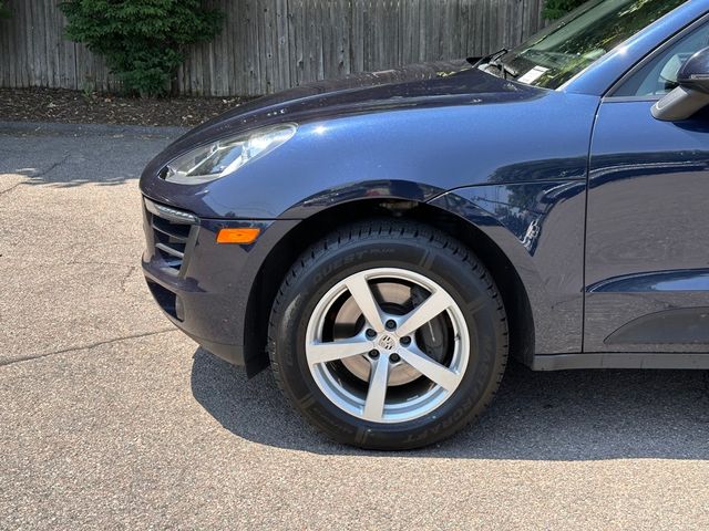 2018 Porsche Macan Base