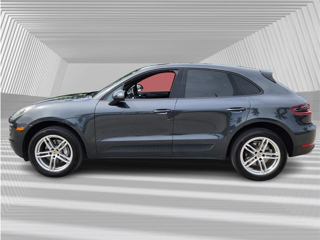 2018 Porsche Macan Base