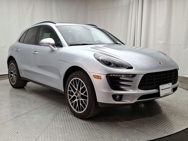 2018 Porsche Macan Base