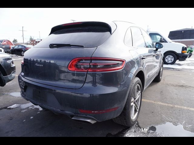 2018 Porsche Macan 