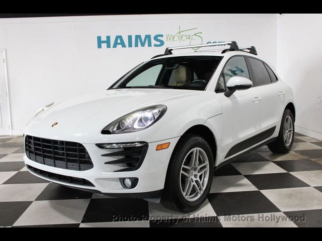 2018 Porsche Macan Base